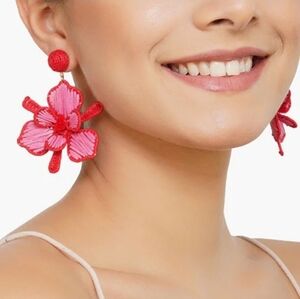 🔹️ Camila Coelho🔹 Beautiful  raffia flower dangle Lightweight Stud  earrings✨️